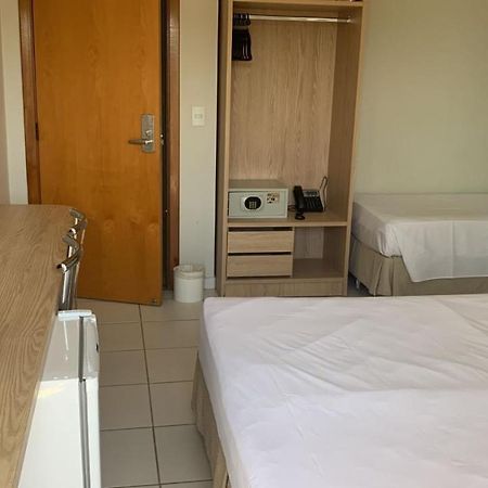 Golden Dolphin Express Apartment Caldas Novas Luaran gambar