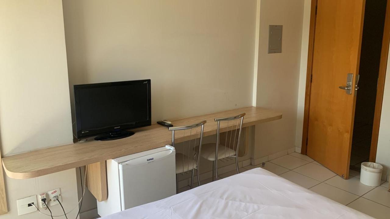 Golden Dolphin Express Apartment Caldas Novas Luaran gambar